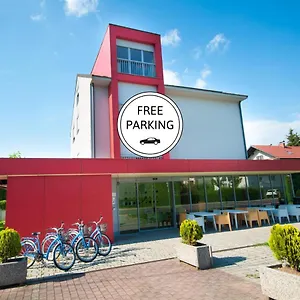 Simbol With Free Private Parking , Ljubljana Slovenya