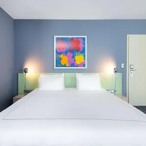4* Otel Park Plaza
