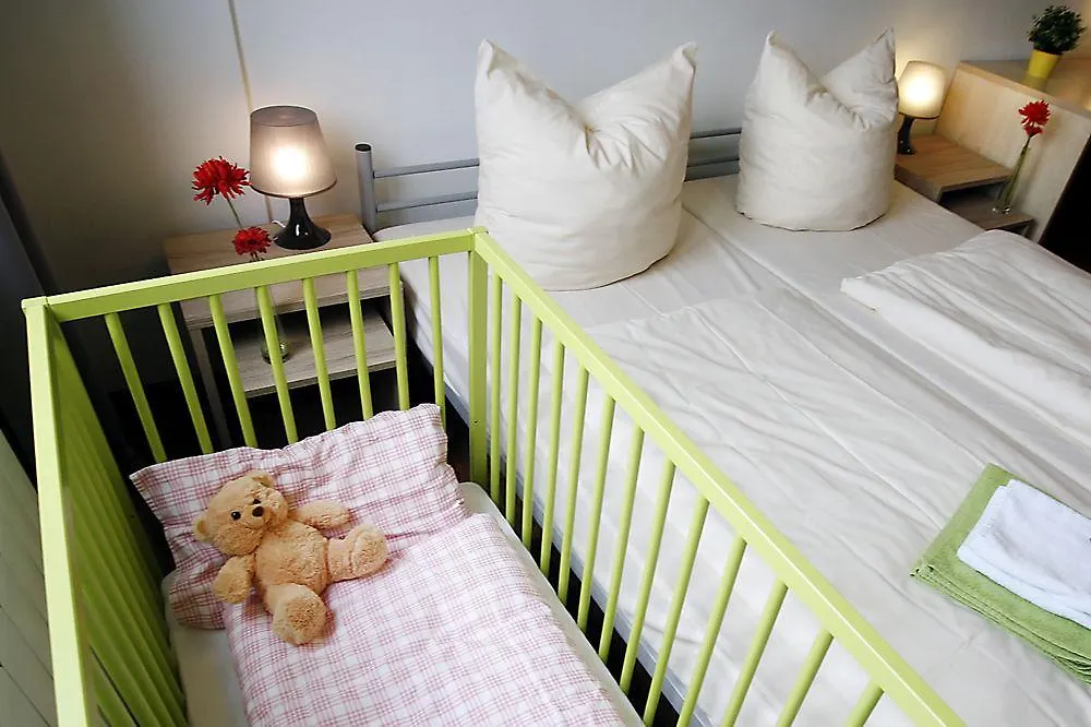 Happy Bed Hostel Berlin Germany